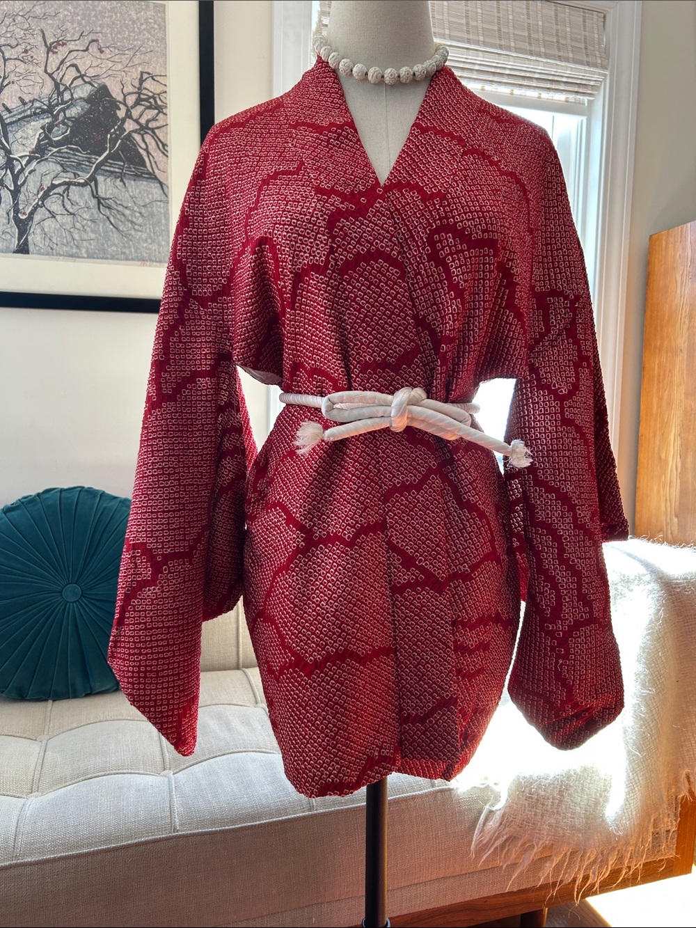 Stunning Vintage Silk Haori Kimono Jacket – Crimson & White Kanoko Shibori - Picture 7 of 14